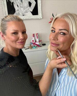 Denise Van Outen photo 317