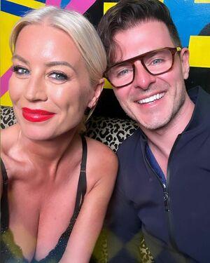 Denise Van Outen photo 336