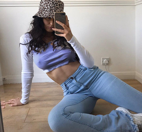 Depop Wins photo 326