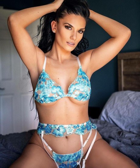 Derynn Paige photo 13