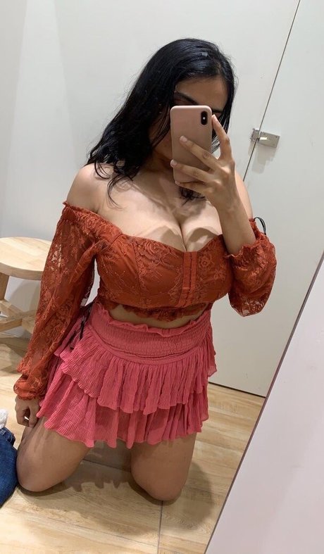 Desi Aurora photo 37