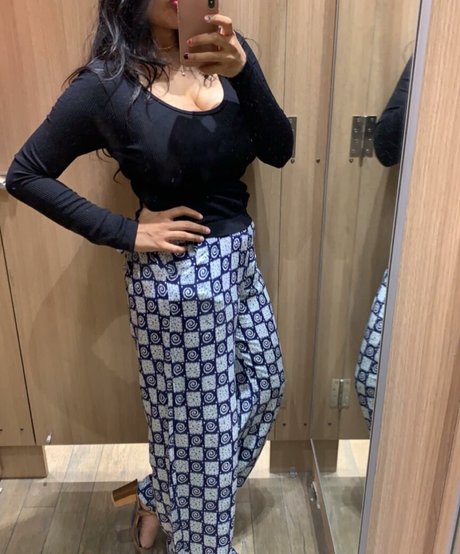 Desi Aurora photo 69