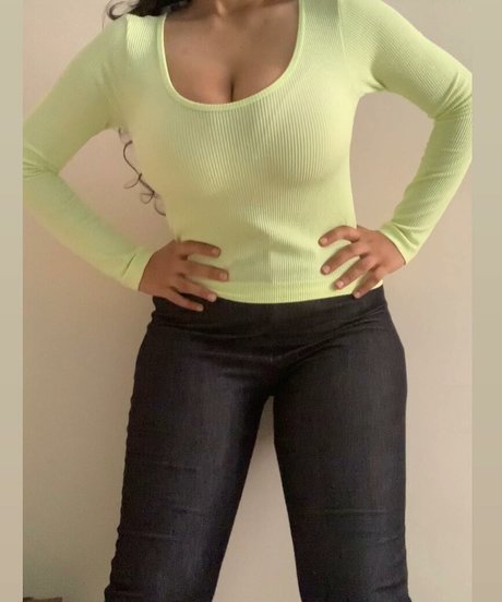 Desi Aurora photo 75