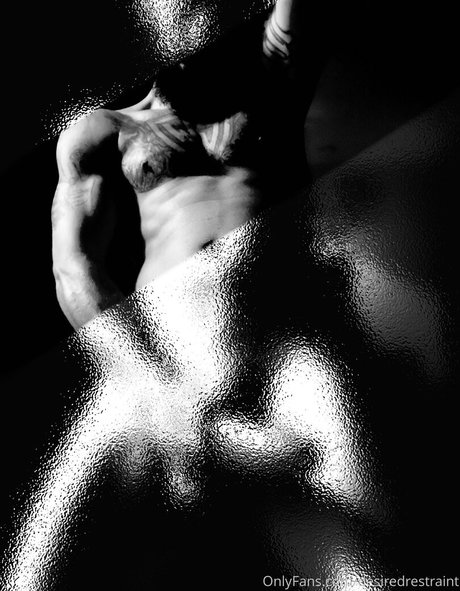 Desiredrestraint photo 23