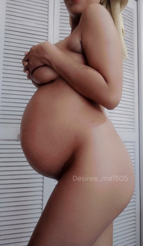Desiree photo 69