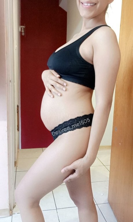 Desiree photo 76