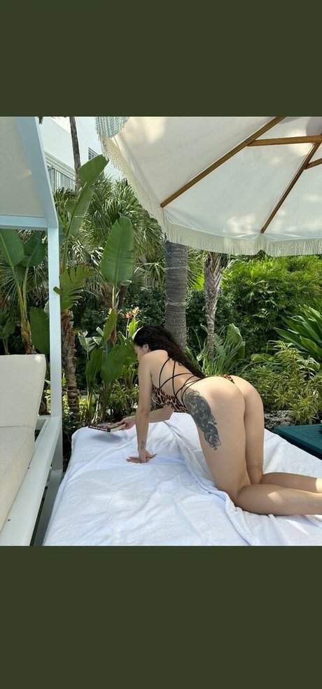 Desireecamsoda photo 22