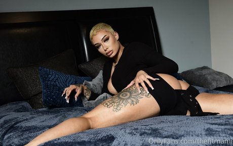 Destinicreams photo 92