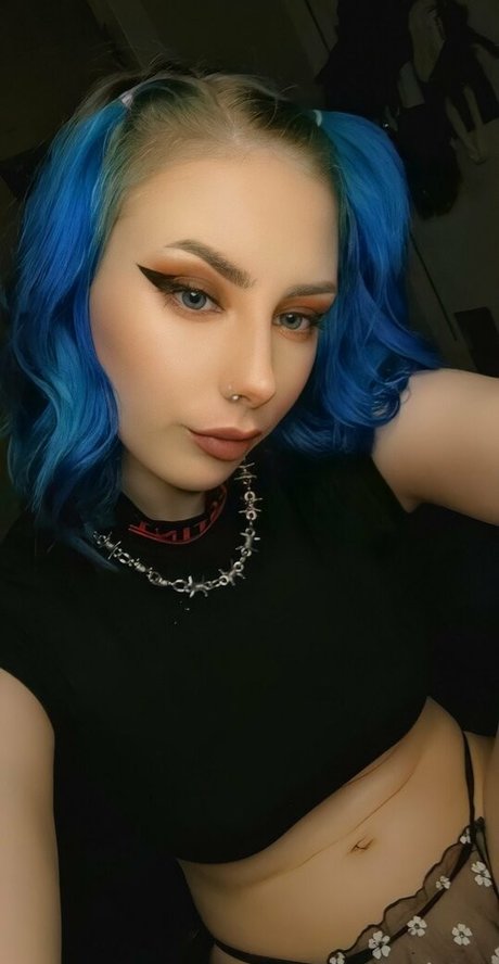 Devilvixen photo 2