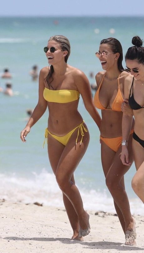 Devin Brugman photo 435