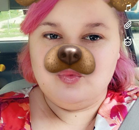 Dezibear1998 photo 27