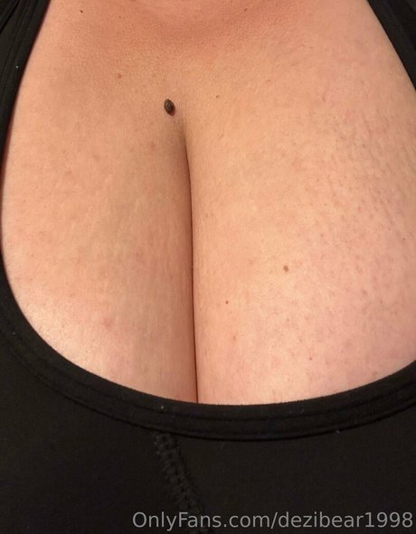 Dezibear1998 photo 33