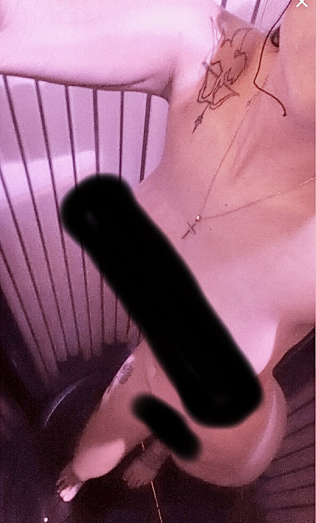 DezSomething photo 10