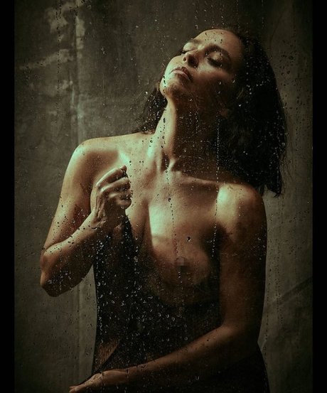 Diana Angel photo 1
