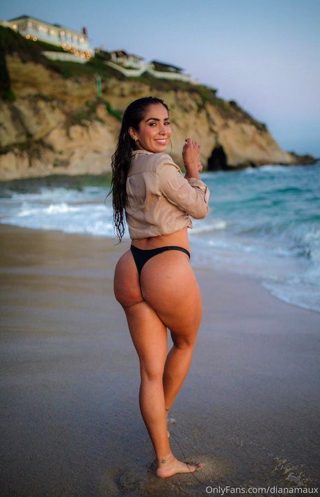 Diana Maux photo 10