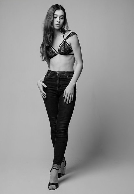 Diana Pozhidaeva photo 11