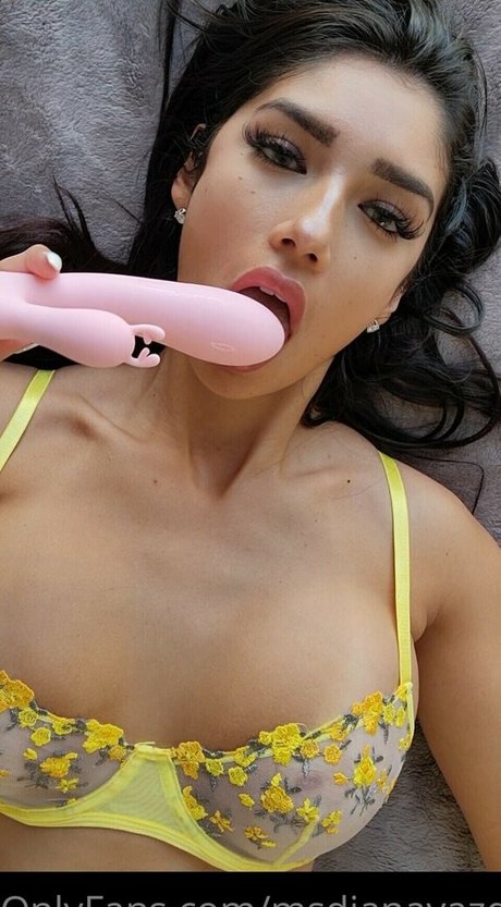 Diana Vazquez photo 51