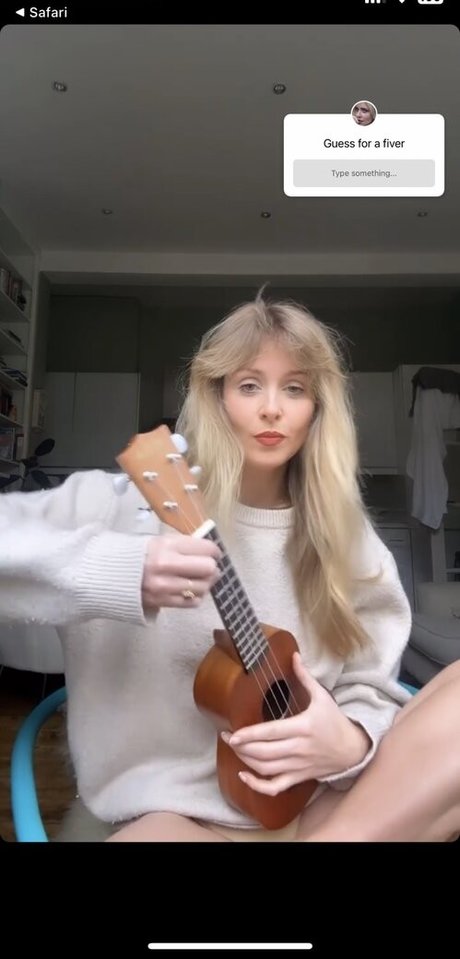 Diana Vickers photo 8