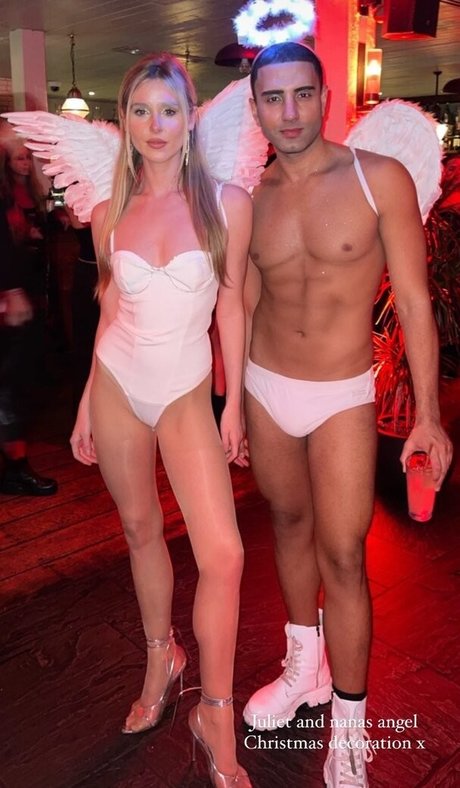 Diana Vickers photo 32
