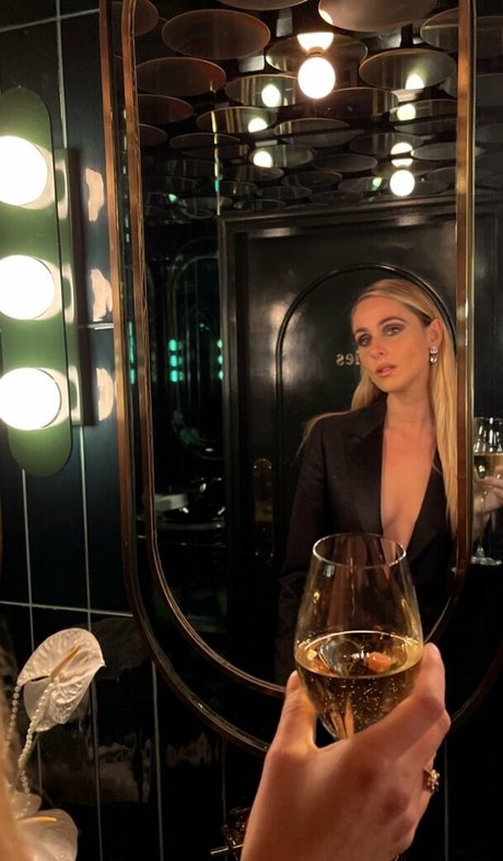 Diana Vickers photo 71