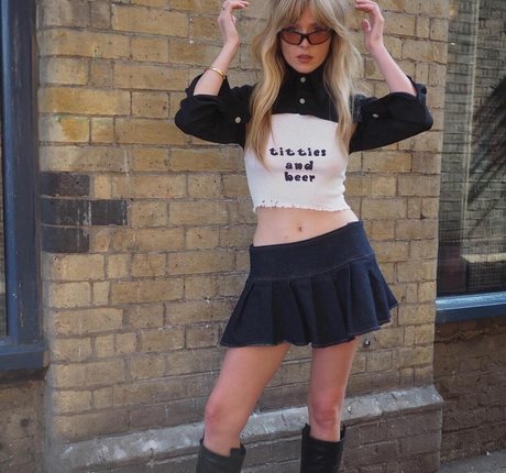 Diana Vickers photo 72