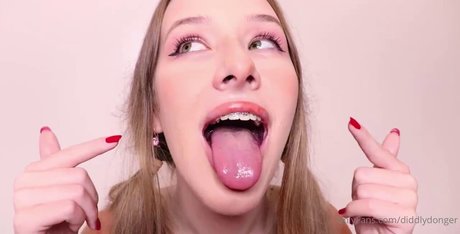Diddly ASMR photo 71