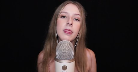 Diddly ASMR photo 104