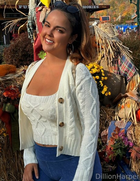 Dillionharper photo 17