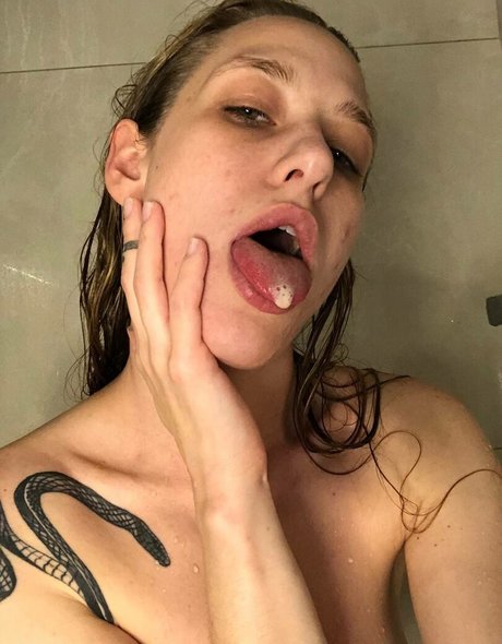 Dina Lewd photo 59