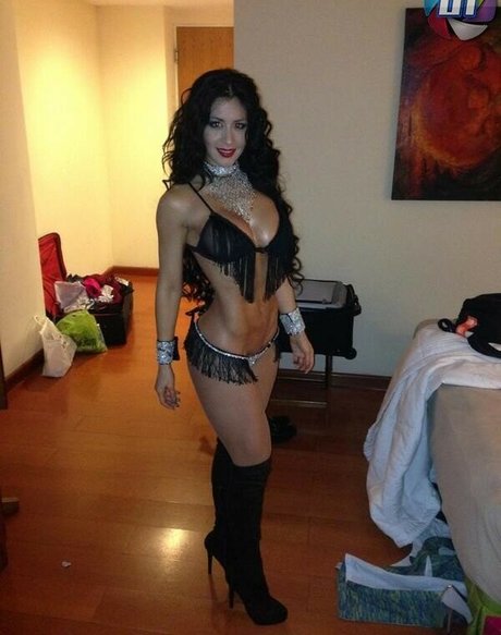 Diosa Canales photo 300