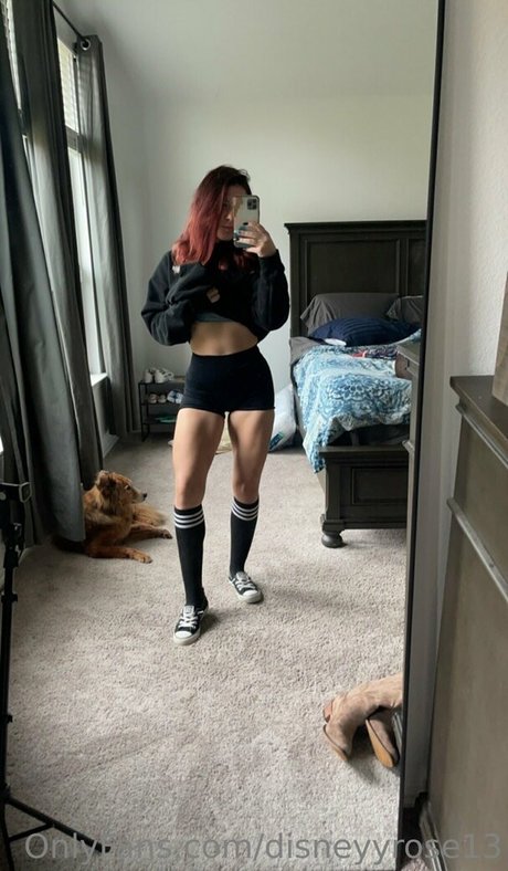 Disneyyrose13 photo 65