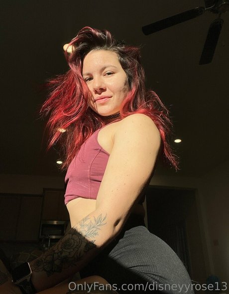 Disneyyrose13 photo 147