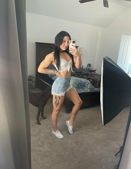 Disneyyrose13 photo 365