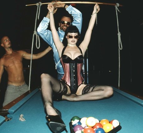 Dita Von Teese photo 47