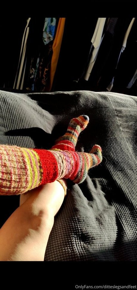 Ditteslegsandfeet photo 39