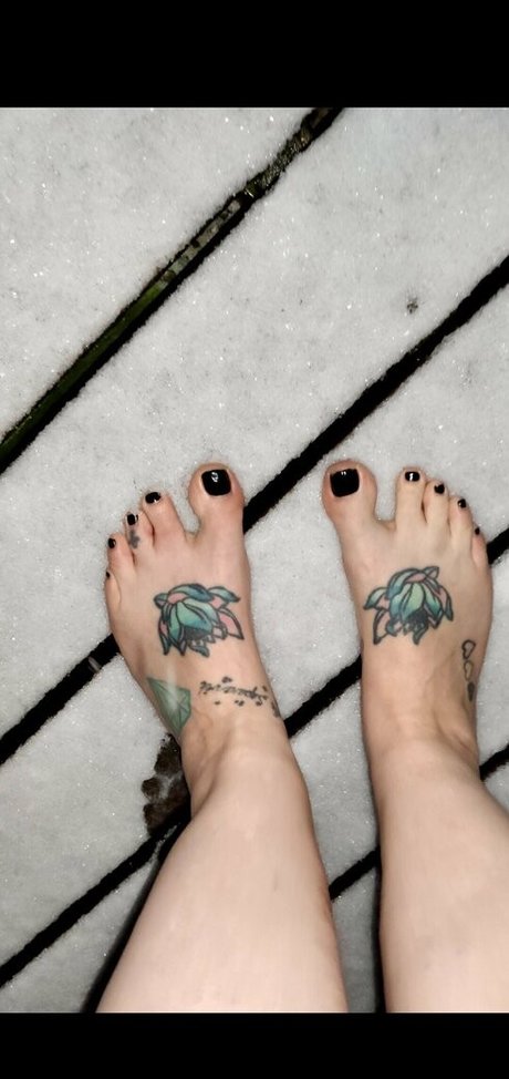 Ditteslegsandfeet photo 53