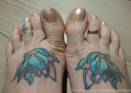 Ditteslegsandfeet photo 73