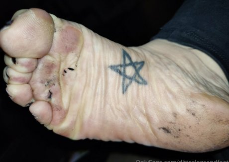 Ditteslegsandfeet photo 94