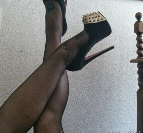 Ditteslegsandfeet photo 134