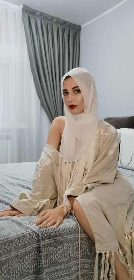 DivineGoddess photo 17