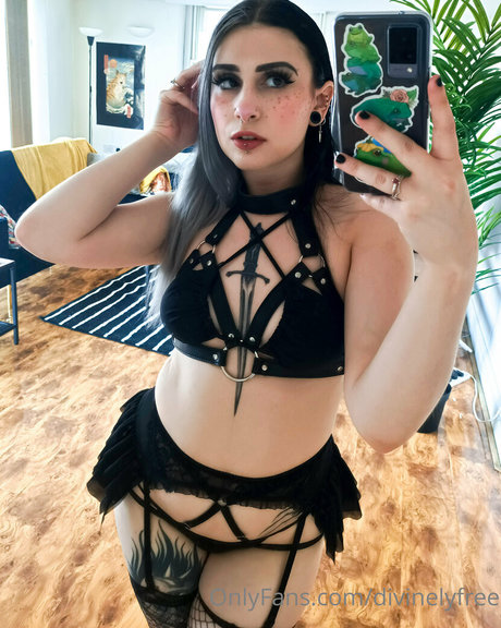 Divinelyfree photo 52