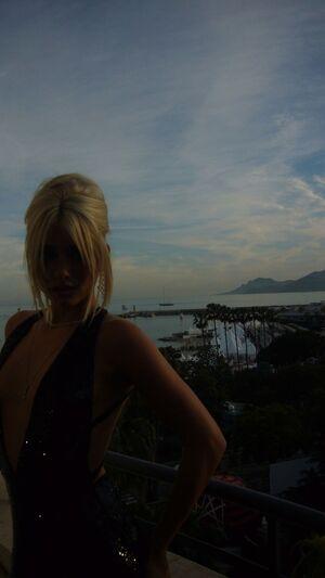Dixie D'Amelio photo 660