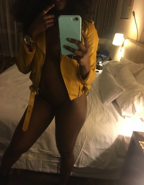 Dnay Baptiste photo 32