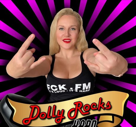 Dolly Fox photo 42