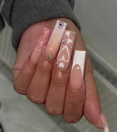 Dollybitch photo 124