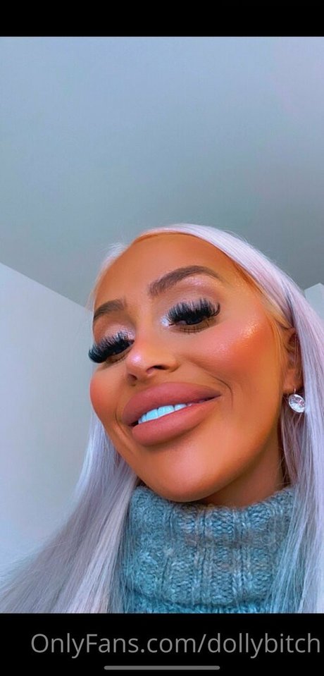 Dollybitch photo 222
