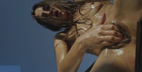 Dominika C photo 1748