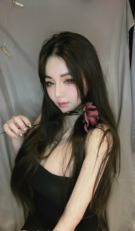 Dora0x0 photo 9