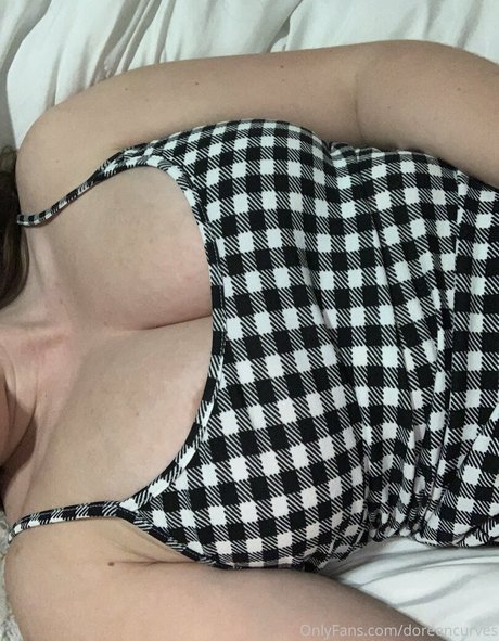 Doreencurves photo 148