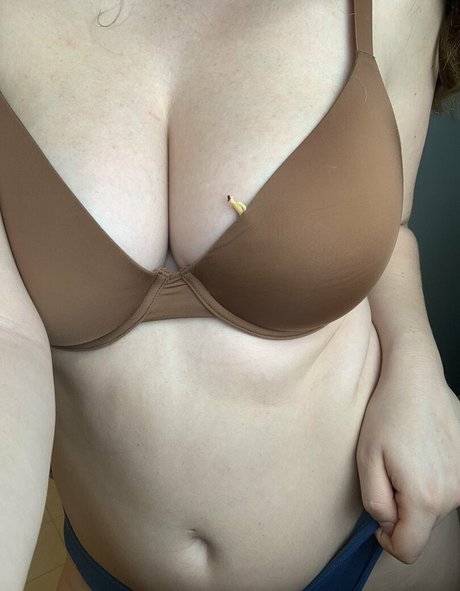 Doreencurves photo 205